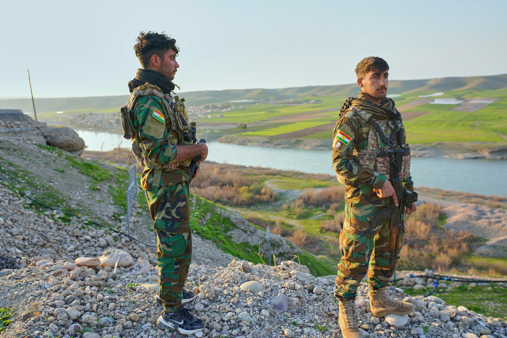 Dizidenții kurzi din Irak refuză atacuri în Iran: De ce? Dizidenții kurzi din Irak refuză atacuri în Iran: De ce?