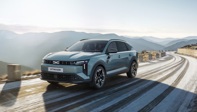 https://www.datocms-assets.com/43475/1773134798-dacia-striker-9.jpg?crop=focalpoint&fit=crop&fp-x=0.45&fp-y=0.52&h=475&w=830