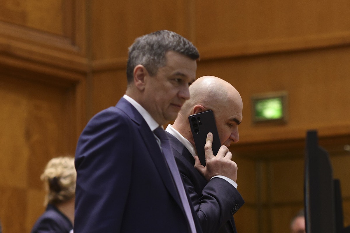 Grindeanu respinge acuzațiile lui Bolojan și spune că Parlamentul nu a primit proiectele invocate