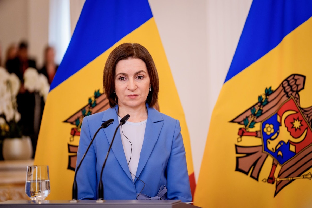 Opoziția din Moldova cere suspendarea președintelui Maia Sandu
