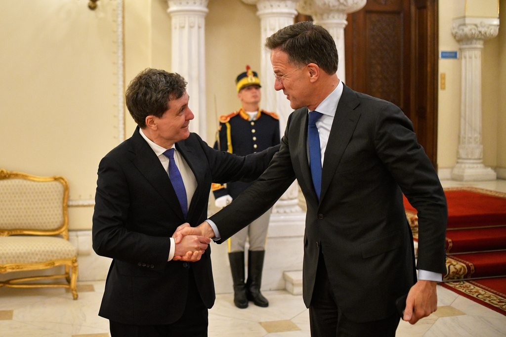 Ce a discutat Nicușor Dan cu șeful NATO, Mark Rutte, după ce drona ...