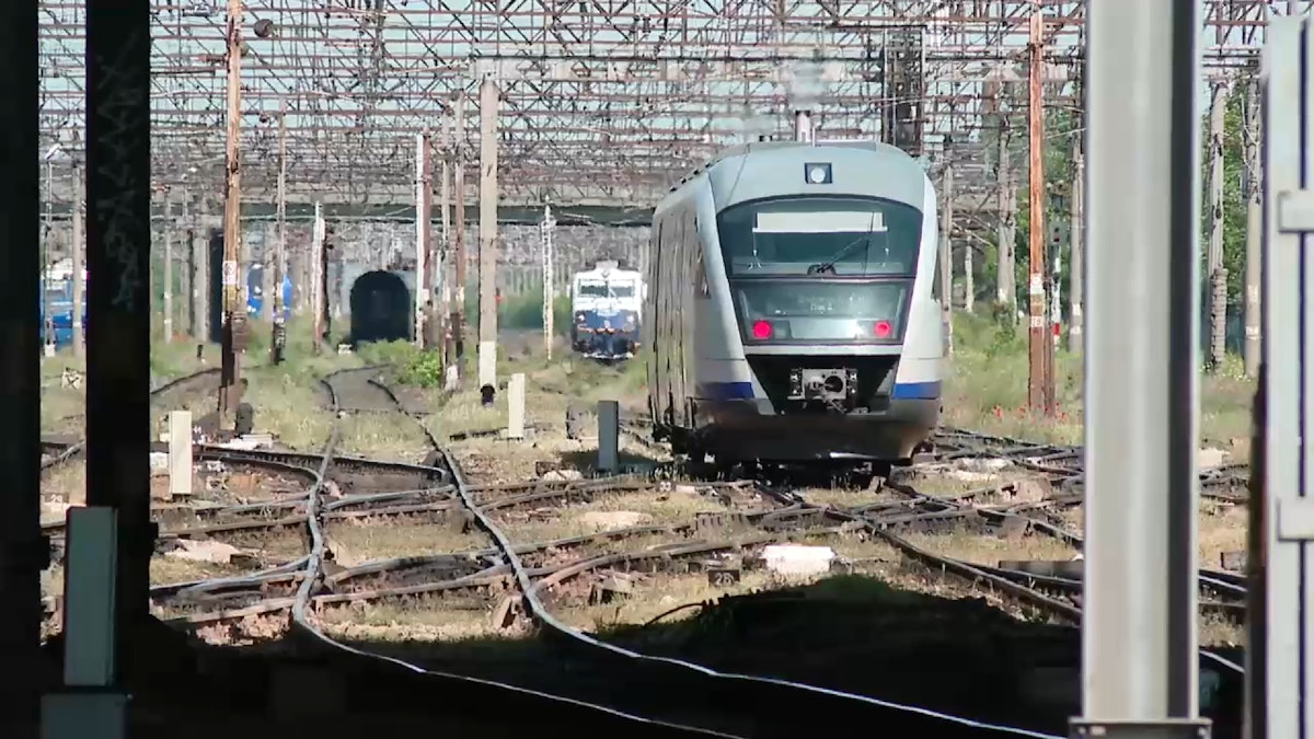 Brașov cere finanțare de 238 milioane euro pentru tren metropolitan ce va conecta orașul și aeroportul