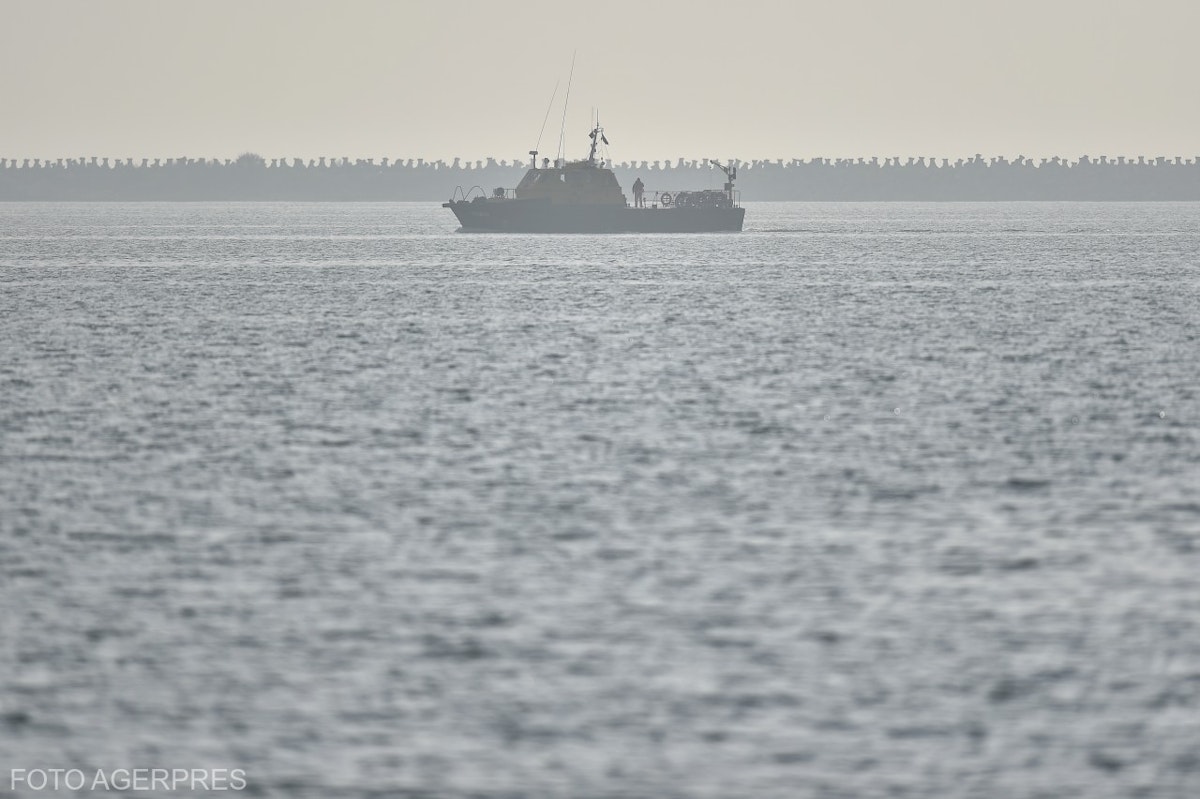 Ucraina loveste opt petroliere din „flota fantomă” a Rusiei în Marea Azov