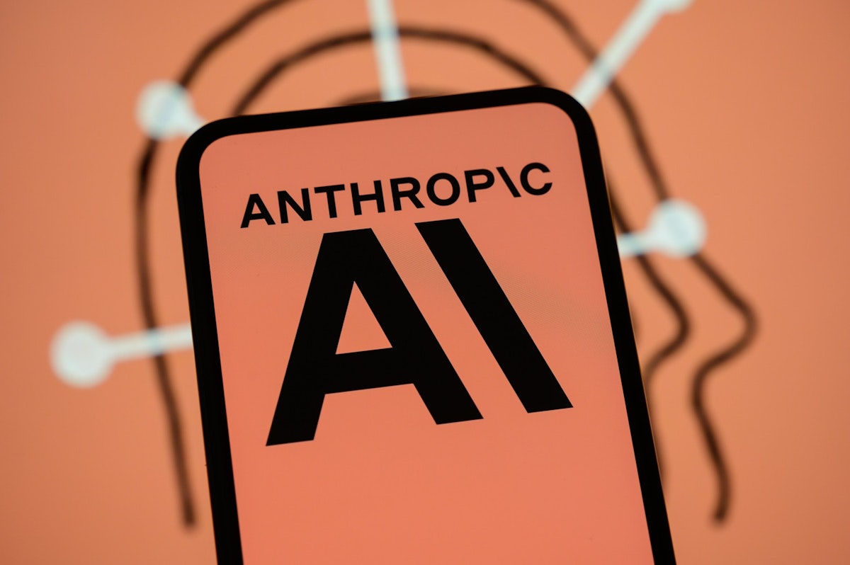 Anthropic primește permisiunea SUA să restabilească accesul limitat la Mythos 5