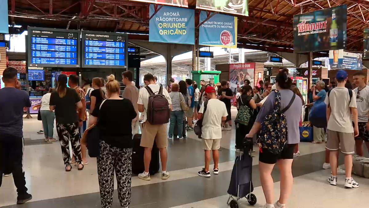 Canicula afectează circulația trenurilor în România cu întârzieri de până la patru ore