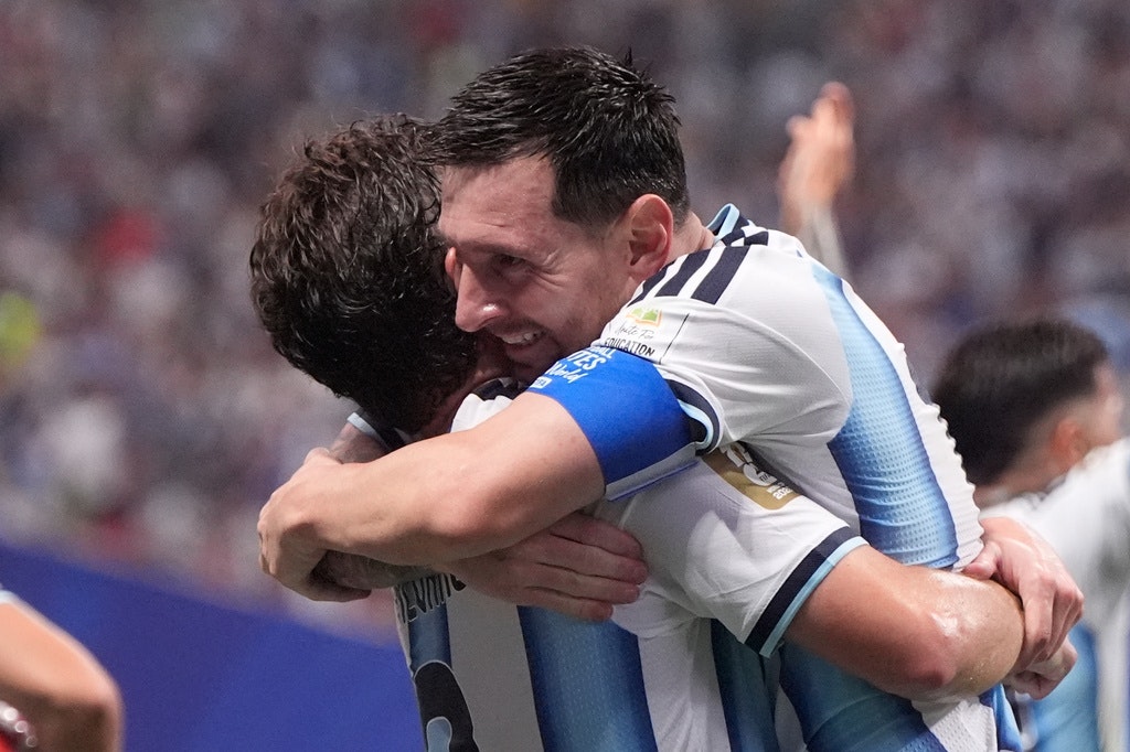 Argentina învinge Egiptul cu 3-2 și merge în sferturile Cupei Mondiale 2026
