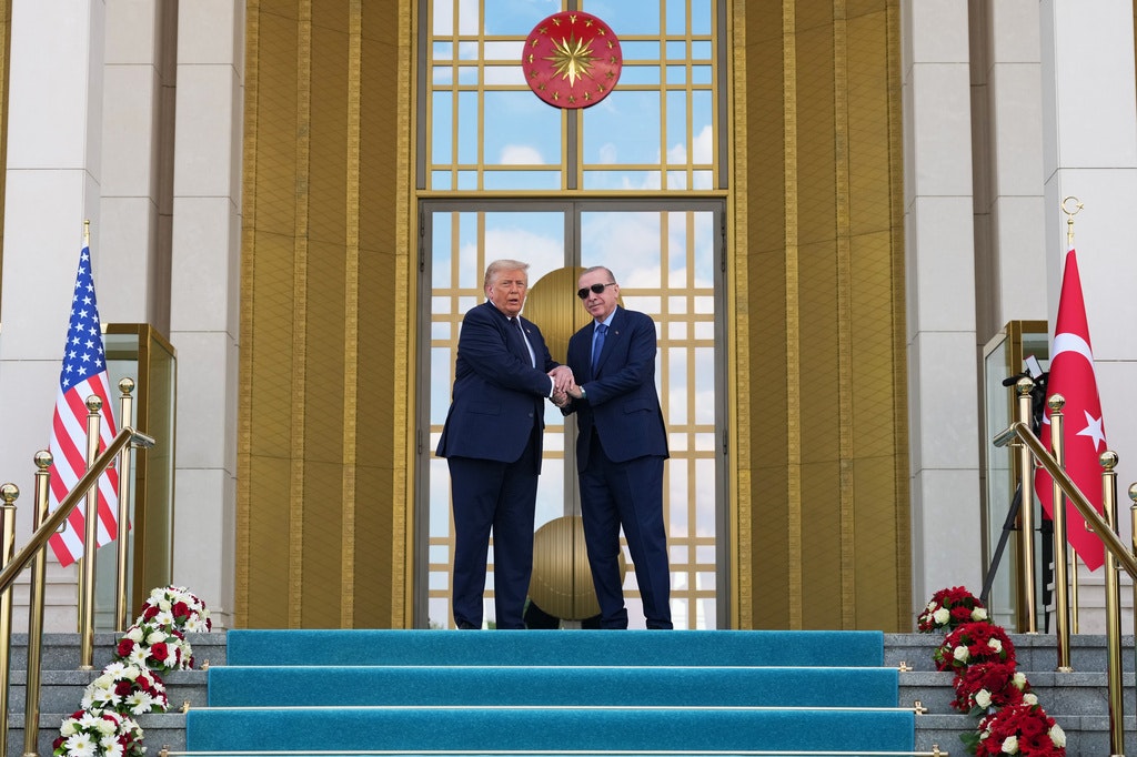 Trump optimist asupra încheierii războiului din Ucraina după discuții cu Putin și Zelenski