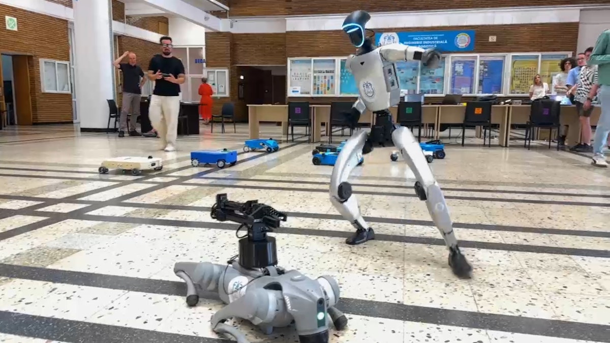 Robot-Show la Politehnica București: studenții expun roboți cu inteligență artificială integrată