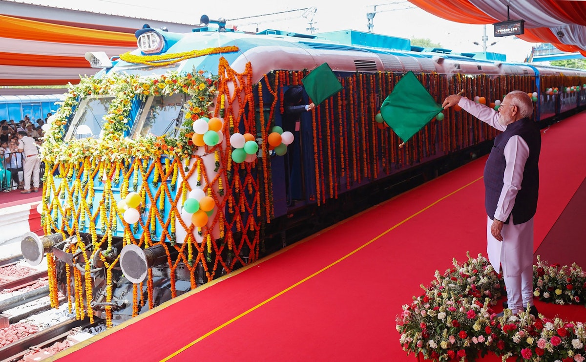 India lansează primul tren cu hidrogen construit integral local