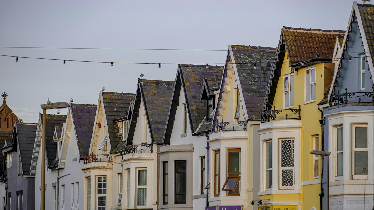 Piața imobiliară europeană își revine în 2025, Franța conduce la vânzări