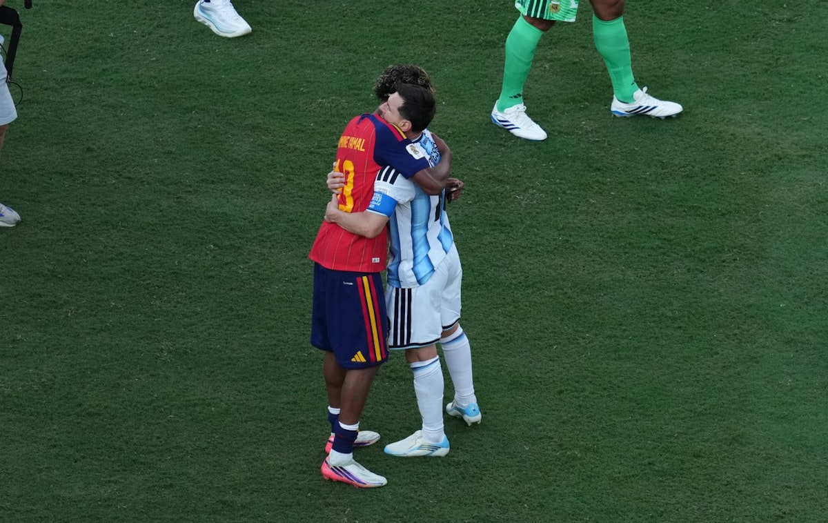 Spania câștigă Cupa Mondială 2026 după victoria cu 1-0 în fața Argentinei