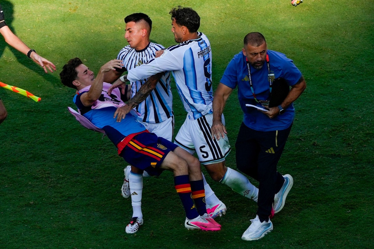 Leandro Paredes, eliminat pentru comportament violent după finala Cupei Mondiale