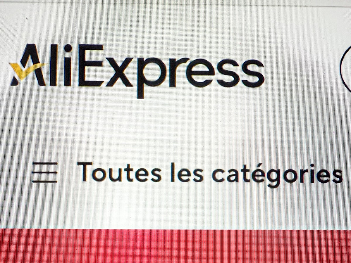 Uniunea Europeană a amendat AliExpress cu 550 milioane de euro pentru vânzarea produselor ilegale