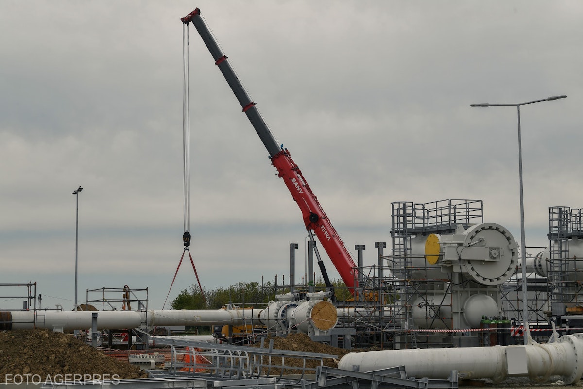 A fost instalată uriașa platformă de producție Neptun Deep in Marea Neagră
