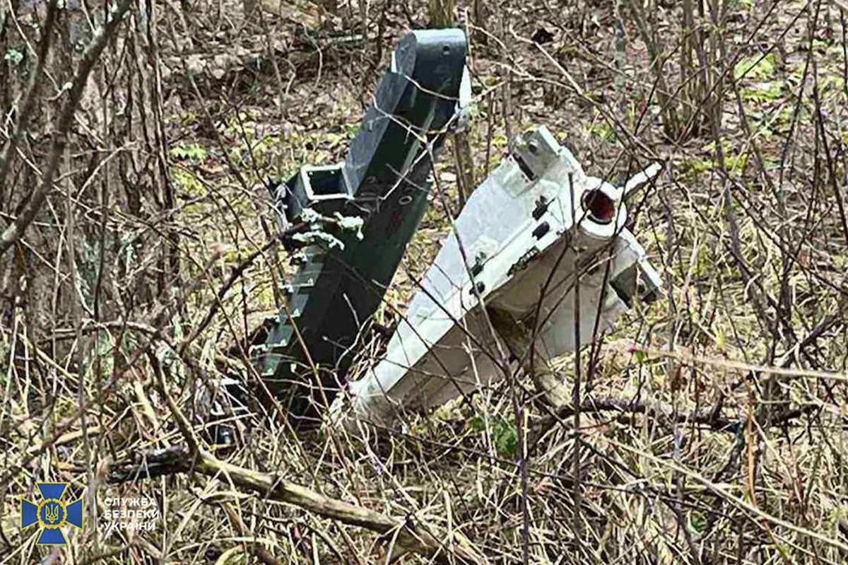 Mai multe drone au survolat spațiul aerian al Republicii Moldova, provocând explozii în mai multe raioane