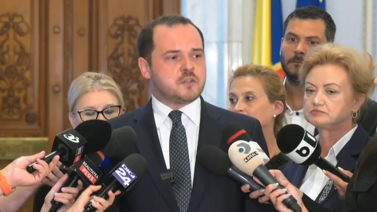 Fostul ministru Alexandru Rogobete critică poziția premierului Bolojan privind criza din sănătate