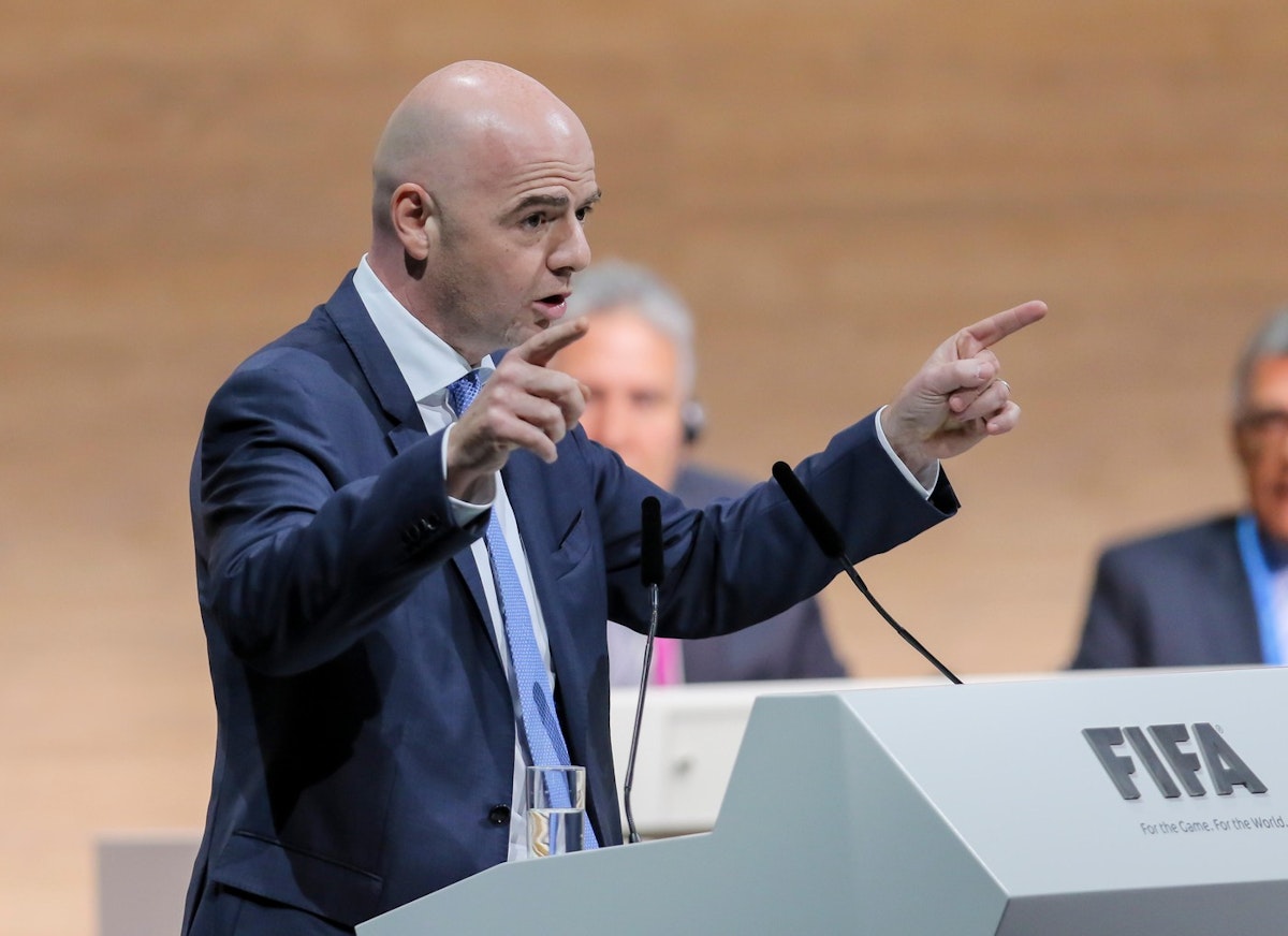 Scandal în fotbalul mondial. FRF se alătură UEFA și respinge planul lui Infantino de privatizare a FIFA
