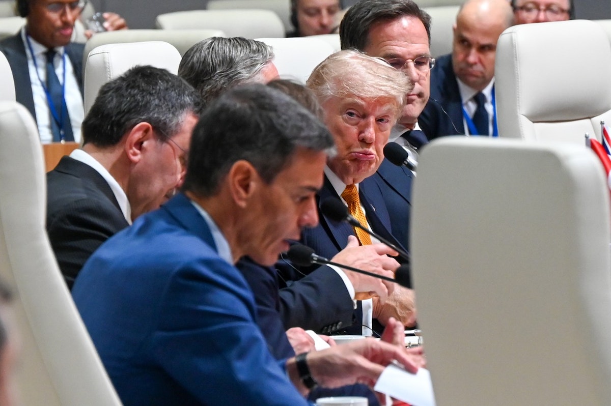 Donald Trump avertizează SUA în contextul crizei migrației: „Ajungem ca Ceuta dacă democrații câștigă”