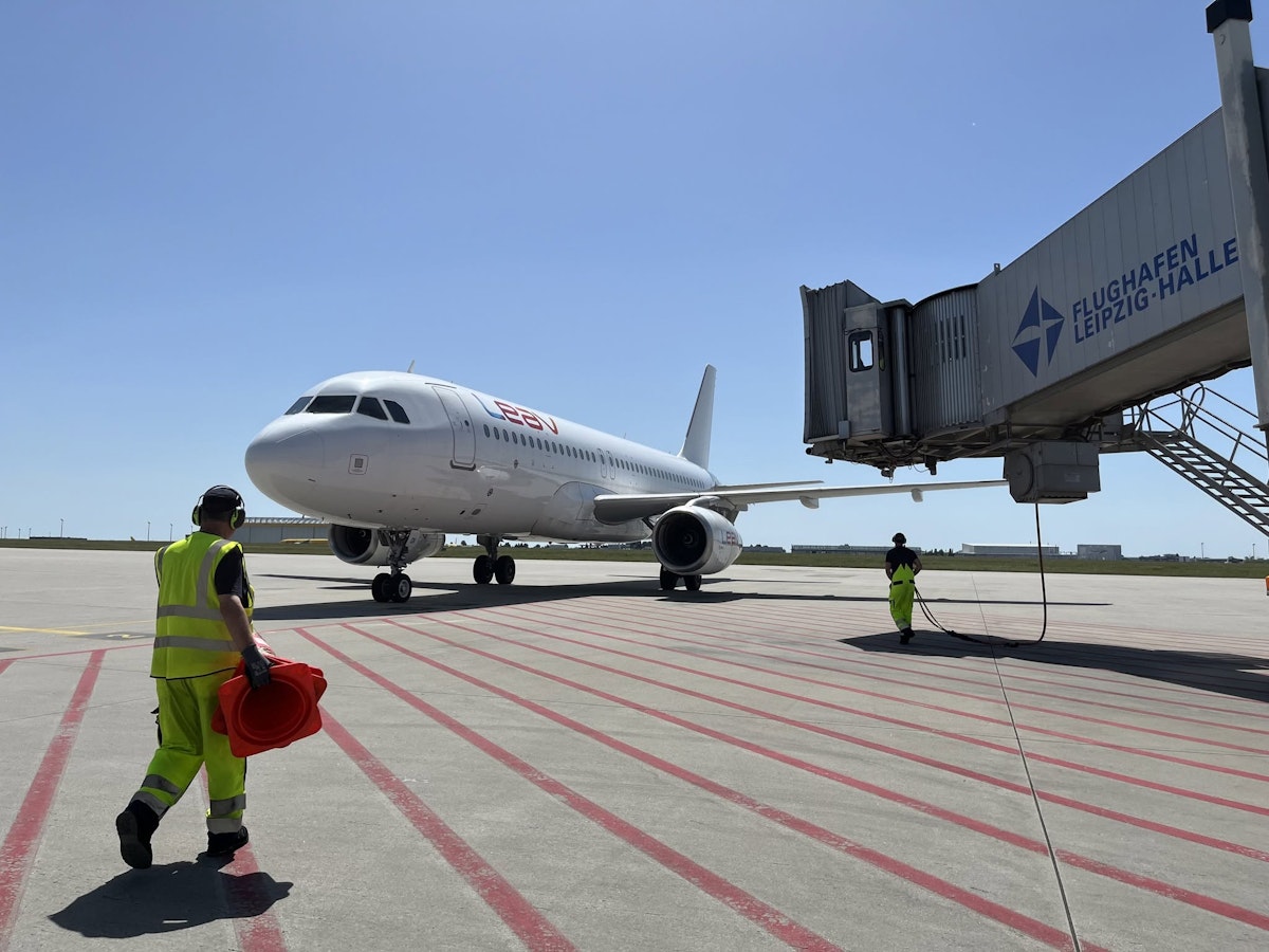 Zboruri perturbate pe aeroportul Leipzig/Halle din Germania, după apariția unor obiecte suspecte în apropierea pistelor