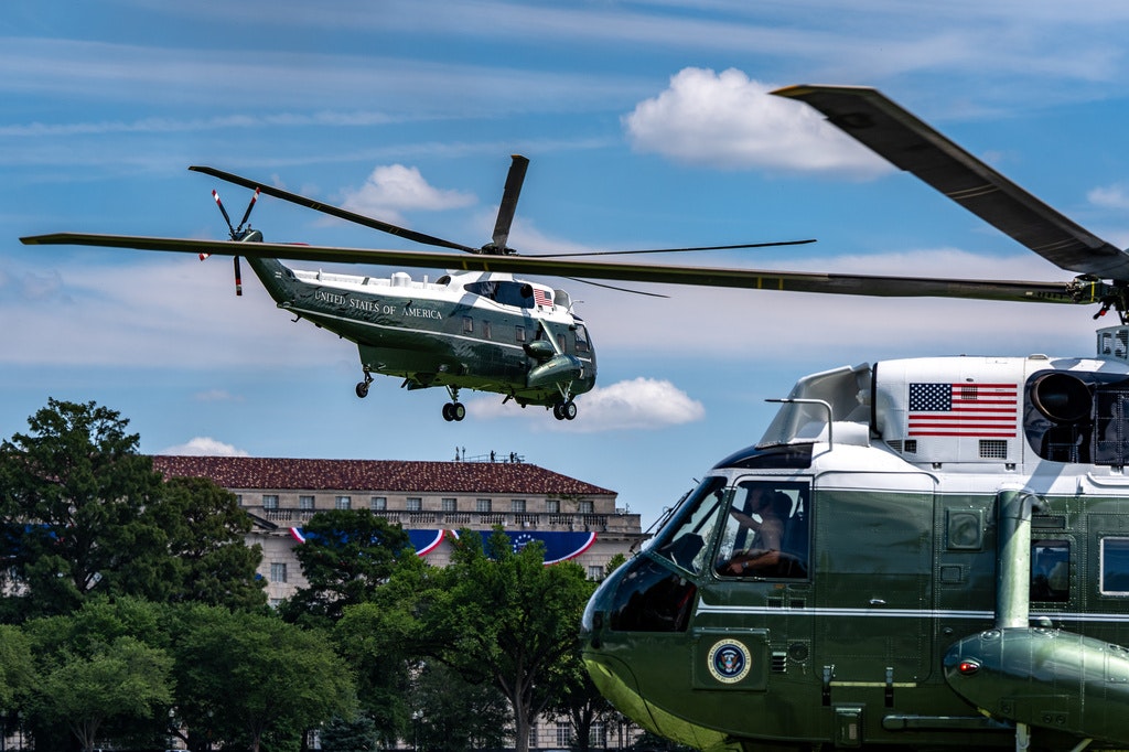 Apropiere periculoasă între avion și elicopterul cu Donald Trump, anchetă în desfășurare