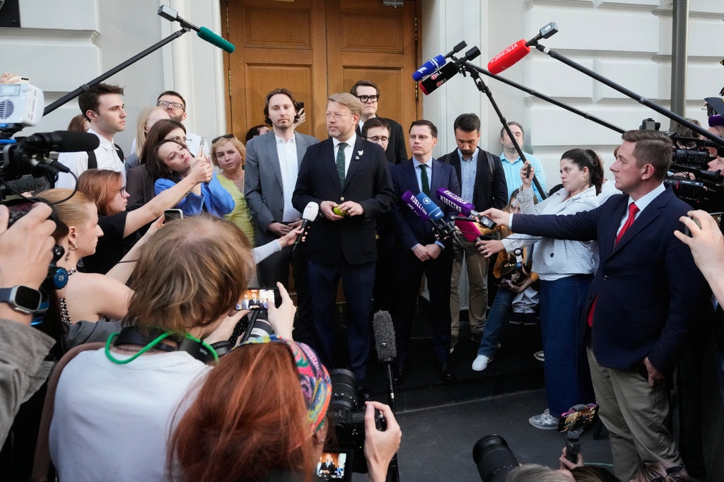Singurul partid liberal şi antirăzboi din Rusia, exclus din alegerile parlamentare