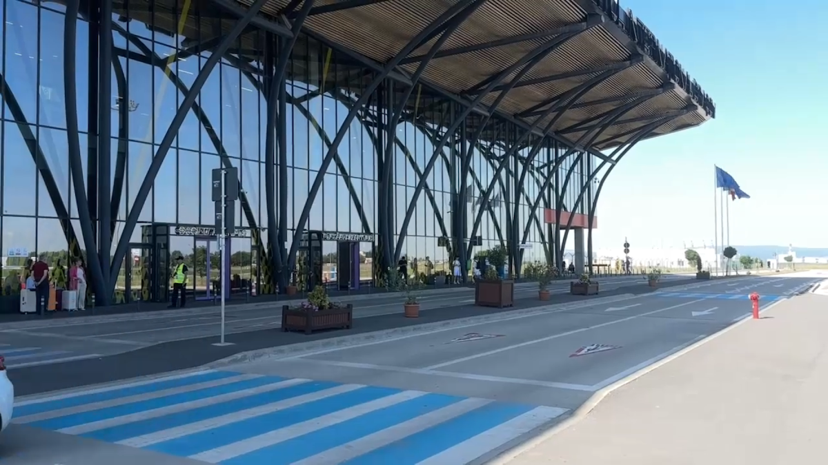 Aeroportul Brașov crește rapid, dar infrastructura rămâne limitată