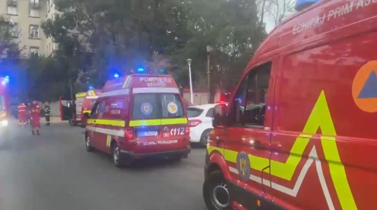 Incendiu la Institutul Clinic Fundeni. 37 de pacienți au fost evacuați de urgență
