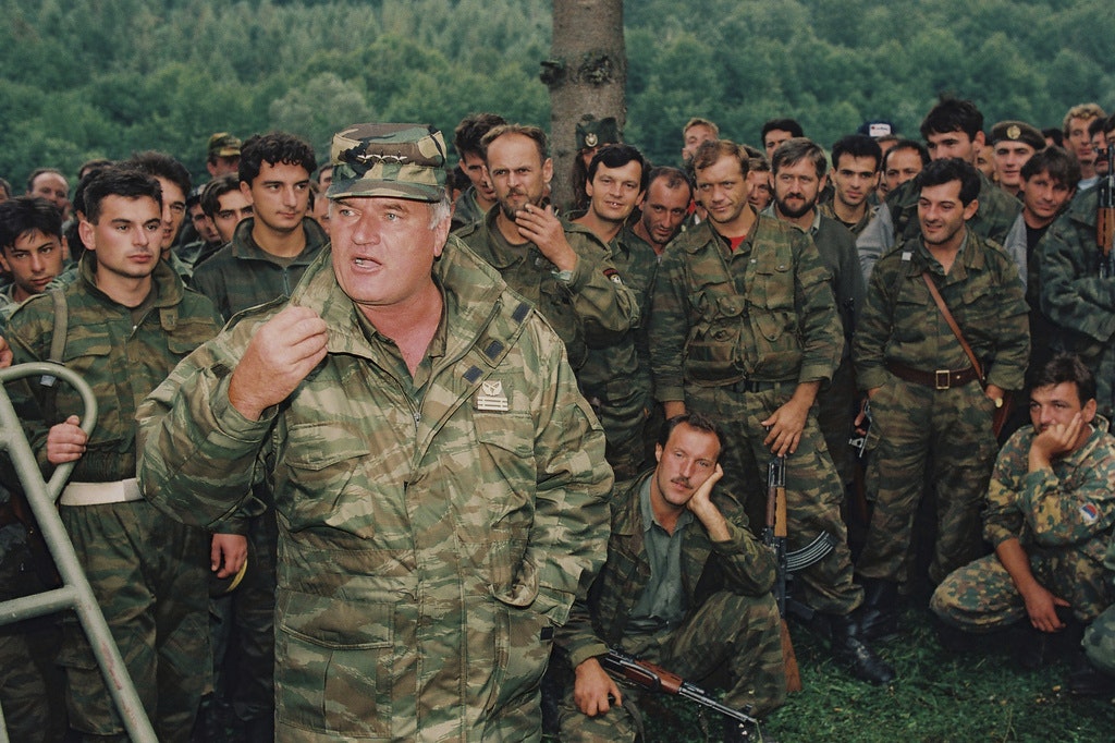 Ratko Mladić, generalul sârb bosniac condamnat pentru genocid, a murit în închisoare
