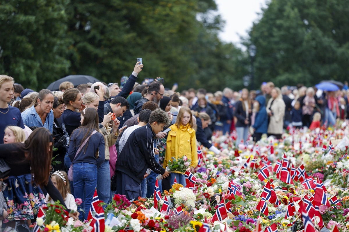 Norvegia în doliu după moartea regelui Harald; Haakon al VIII-lea este noul suveran