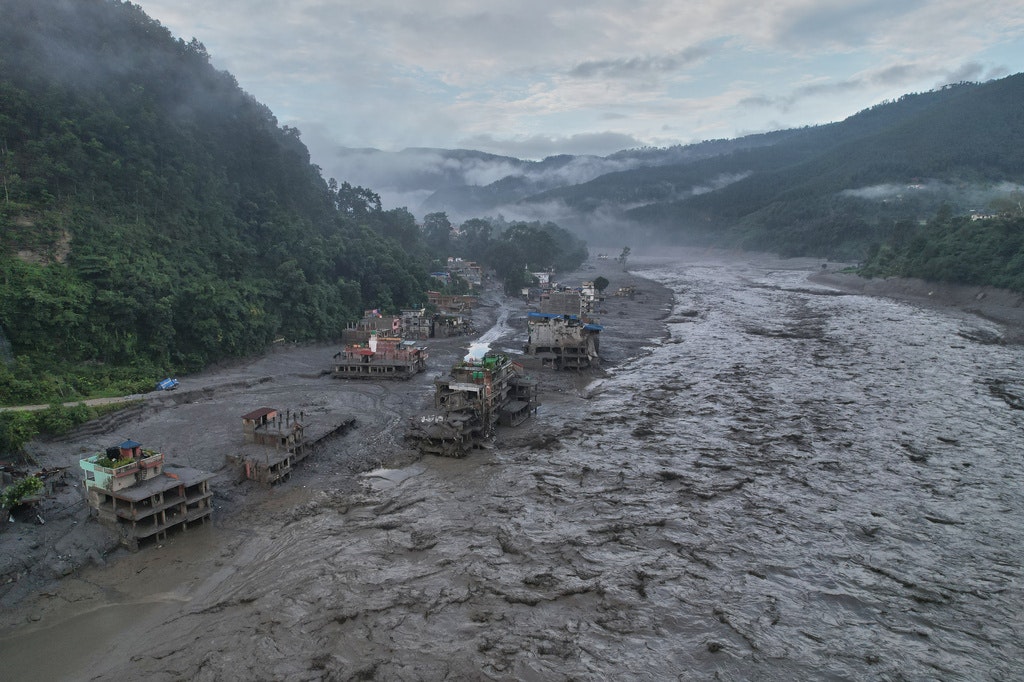 Noi avertizări de inundații în Nepal. Bilanțul a ajuns la 750 de morți și peste 3.000 de dispăruți