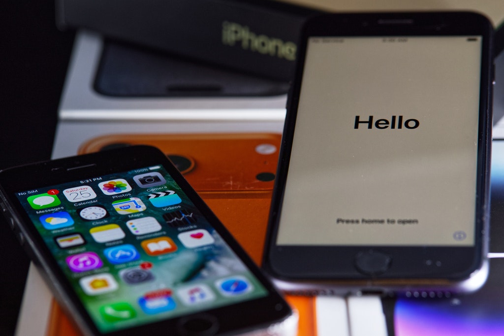 Apple lansează iPhone 18 și primul telefon pliabil astăzi