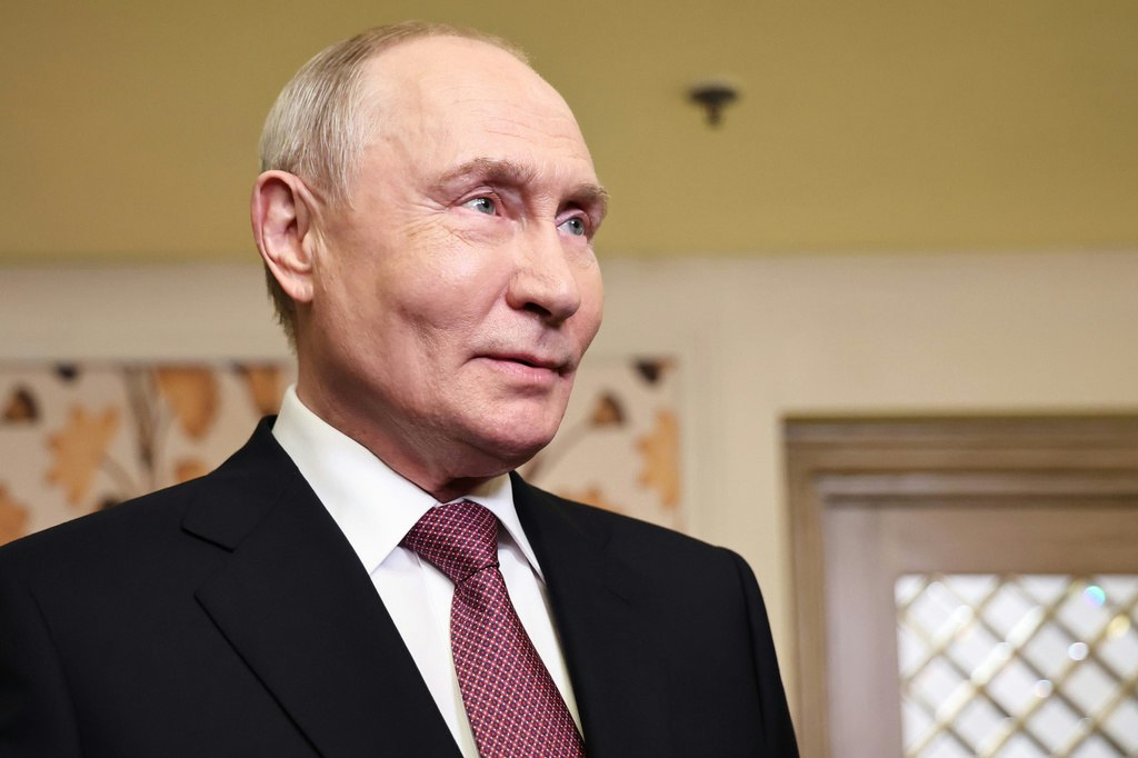 Putin amenință că trimiterea trupelor europene în Ucraina înseamnă război