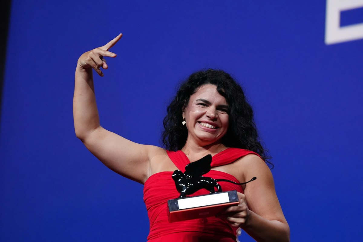 Alina Șerban, prima regizoare romă premiată la Festivalul de Film de la Veneția