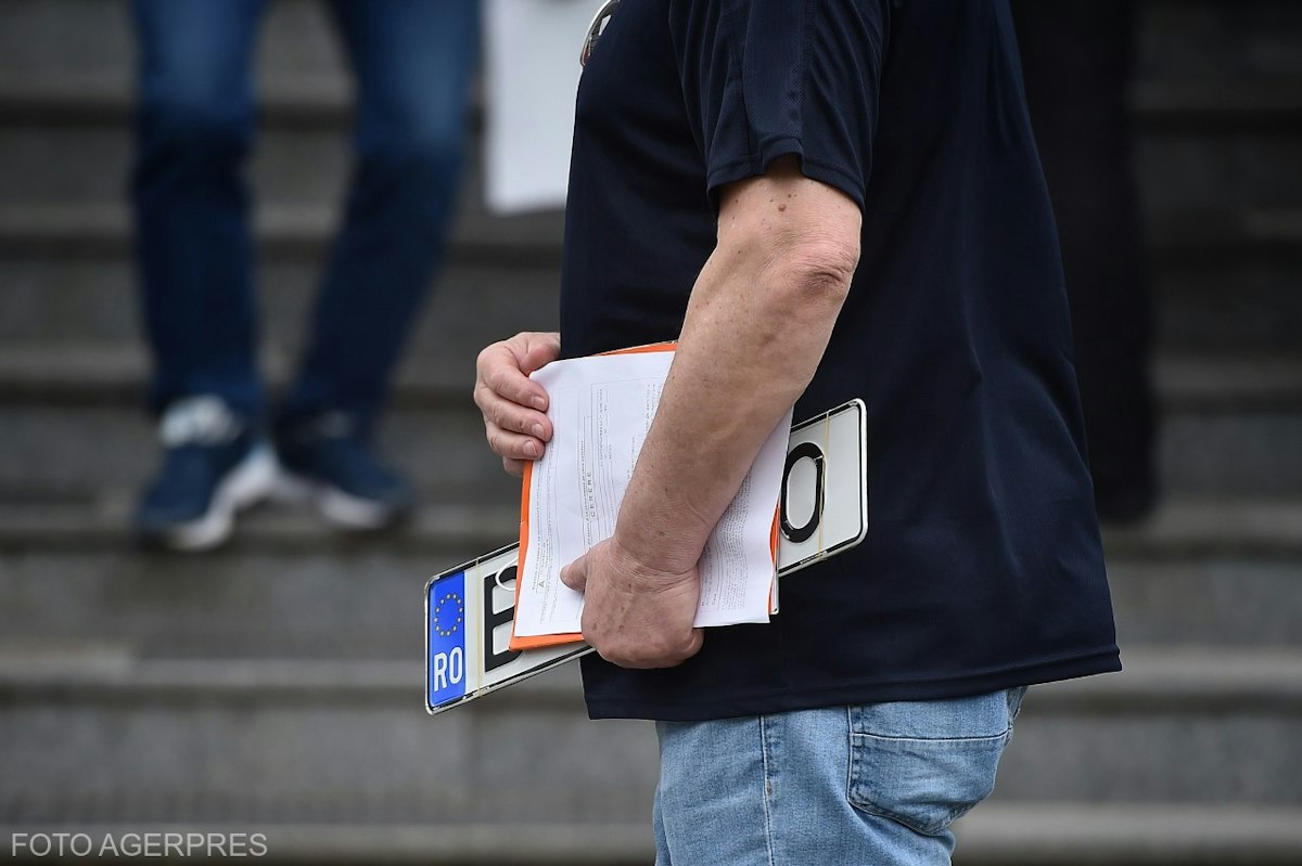 Tarifele pentru actele auto cresc începând din 15 septembrie
