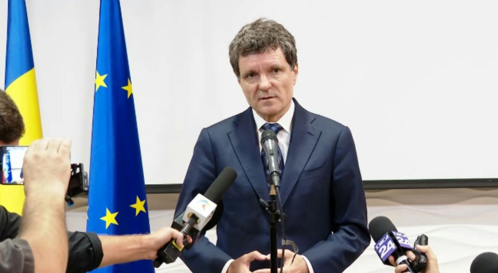 Nicușor Dan, după desemnarea lui Siegfried Mureșan ca premier: Fac apel la partide să găsească o soluție și să treacă un Guvern