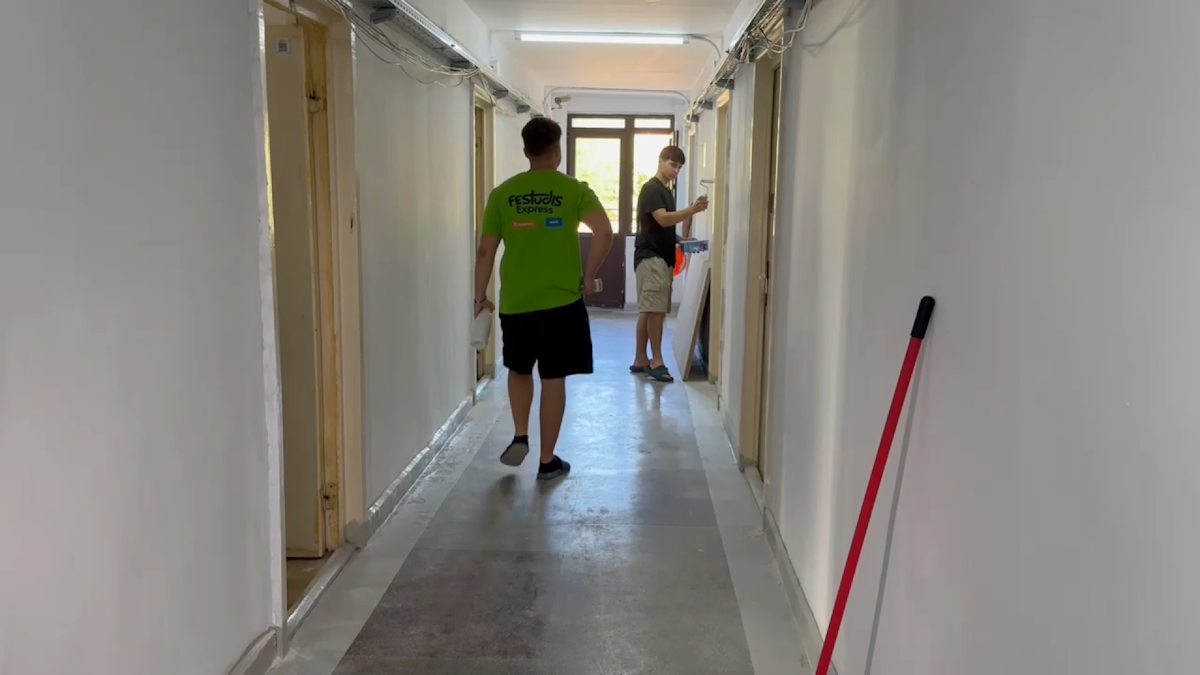 Studenții din Iași pot câștiga o lună de cazare gratuită prin implicarea în curățenia căminelor