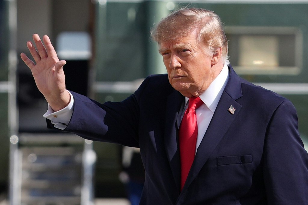 Casa Albă lansează "Trump TV" după interzicerea accesului unor jurnaliști