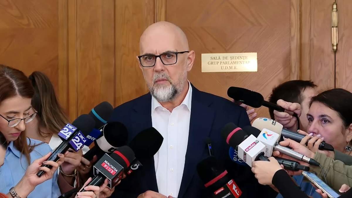 UDMR anunță continuarea negocierilor pentru formarea guvernului cu PNL și USR