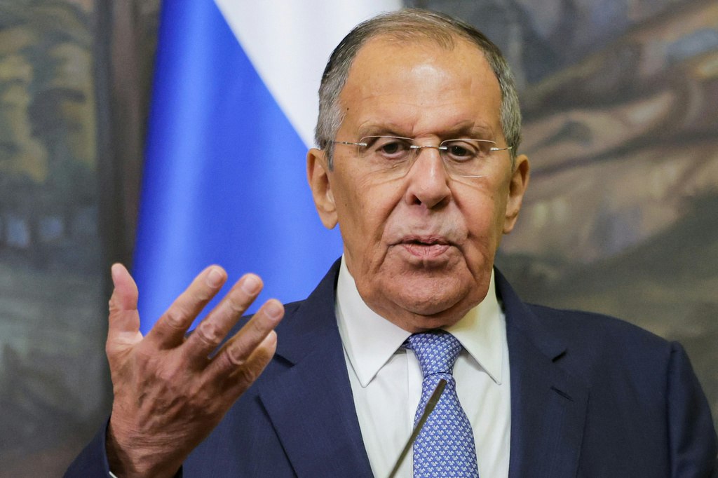 Rusia respinge încetarea focului în Ucraina, Lavrov acuză Europa