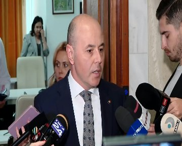 PNL va sesiza CCR dacă Nicușor Dan nu convoacă alegeri parlamentare anticipate. „Au fost îndeplinite cele două condiții esențiale”