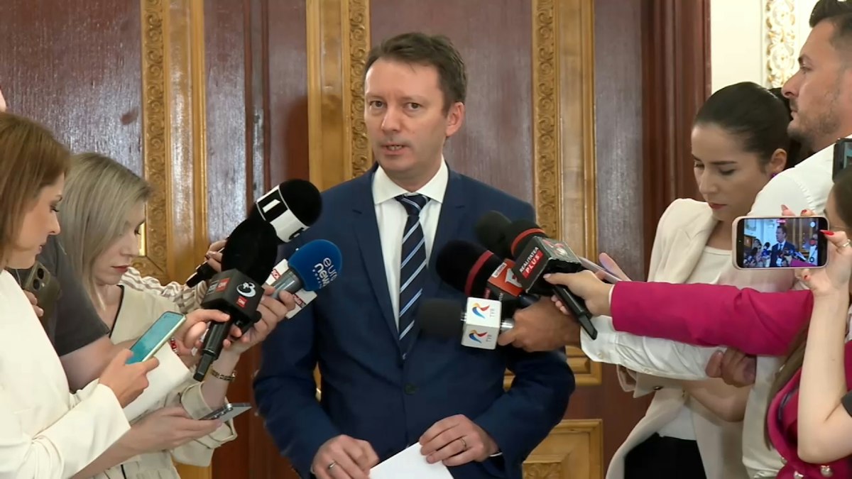 Guvernul Mureșan are șanse mici să treacă în Parlament, PSD și AUR nu-l susțin