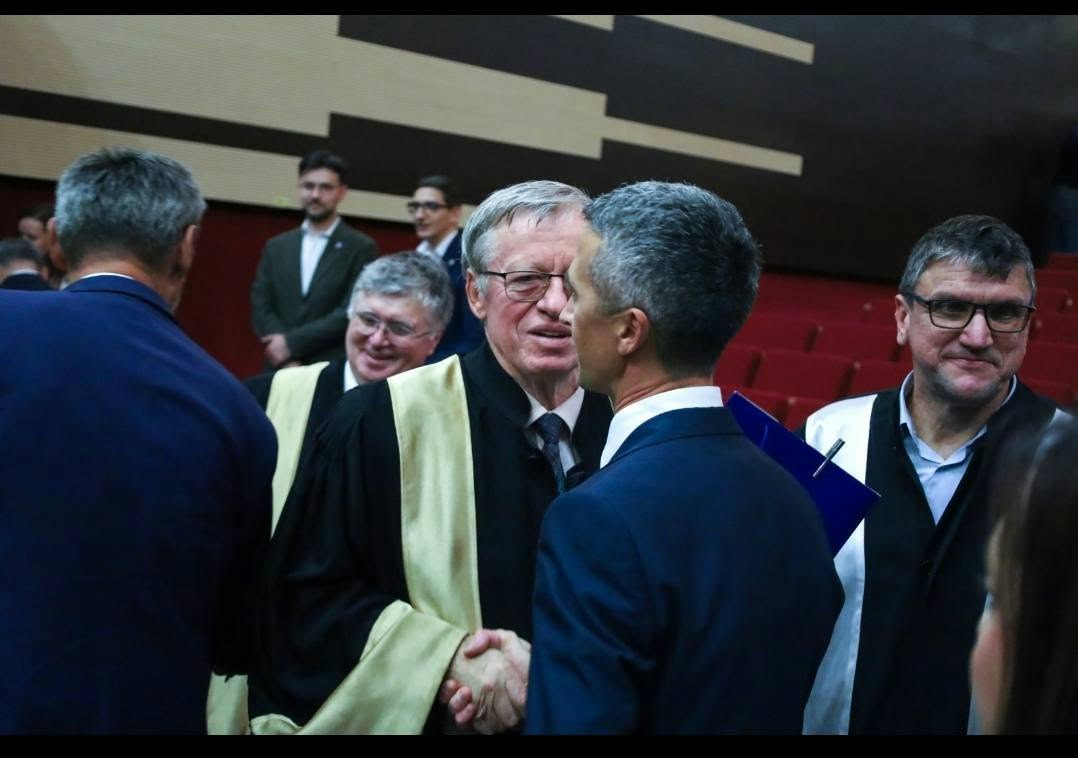 Peste 700 de studenți încep anul universitar la filialele Politehnicii din Slatina și Râmnicu Vâlcea