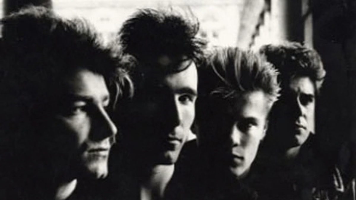 Albumul U2 „The Unforgettable Fire” a împlinit 42 de ani, o revoluție muzicală