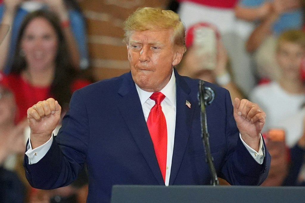 Donald Trump urmează să desemneze un consilier în domeniul inteligenței artificiale. Cine se numără printre favoriți