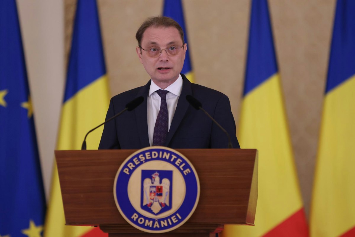 Luca Niculescu începe o nouă rundă de negocieri pentru formarea Guvernului. Strategia pe care mizează premierul desemnat