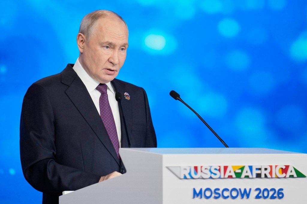 Putin elogiază geniul lui Elon Musk și promovează cooperarea spațială cu SUA