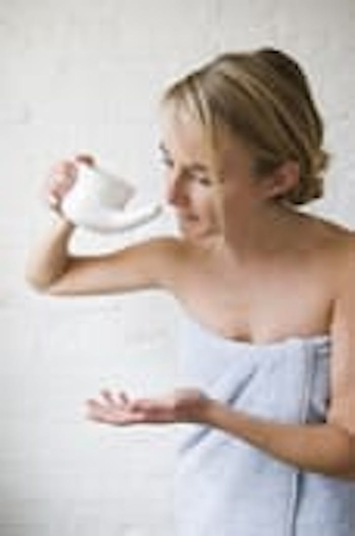 Dr. Halaas appears in the Chicago Tribune in an article about -7 ways to stay healthy at work-