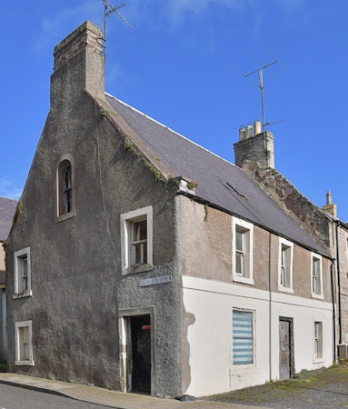 28 Newtown Street, Duns