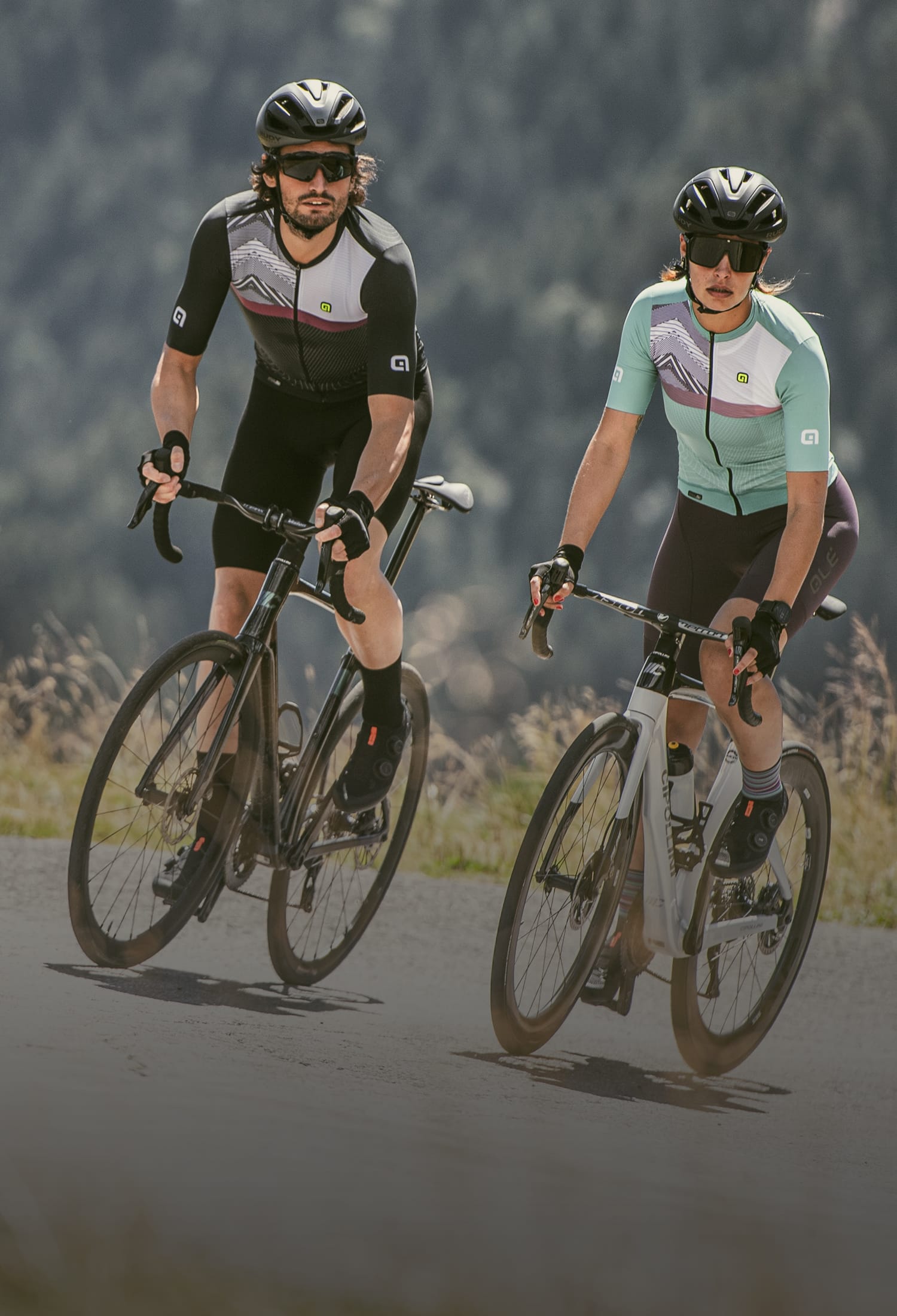 Italian Cycling Apparel, Cycling Clothing and Accessories