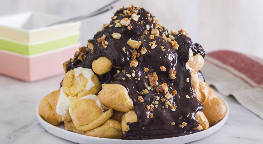 çikolatalı profiterol